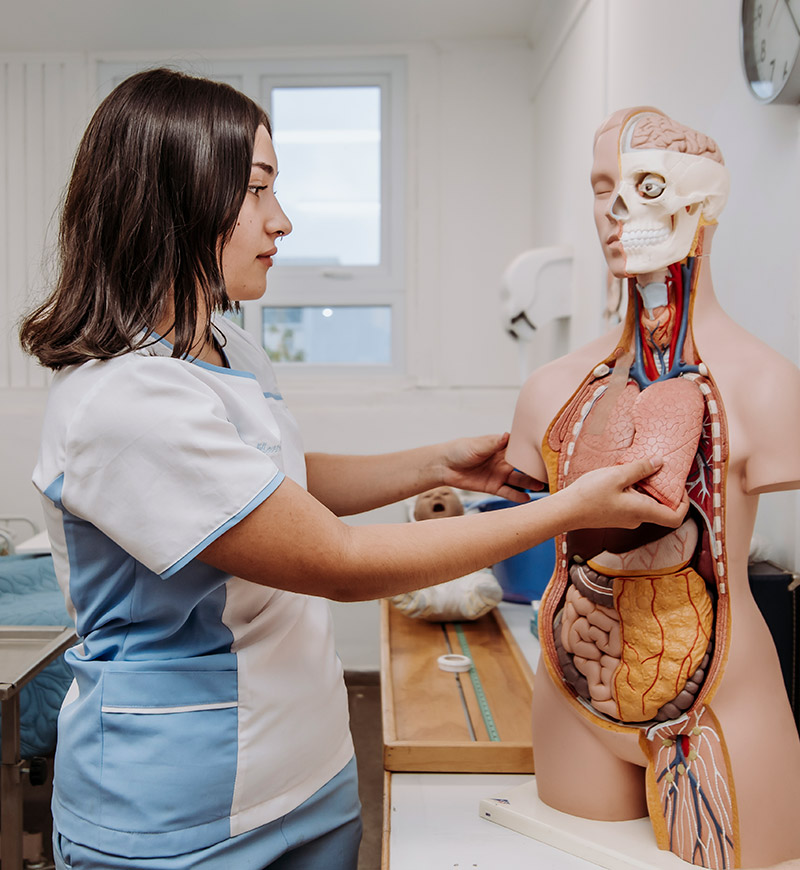 Instituto técnico mabel condemarin - comeduc especialidad enfermería